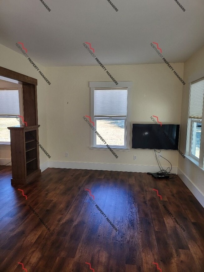 Building Photo - STATUS *PENDING APPLICATION* | R207 | $2100