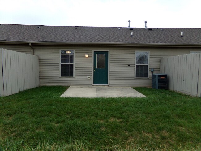Building Photo - 108 Brookside Dr