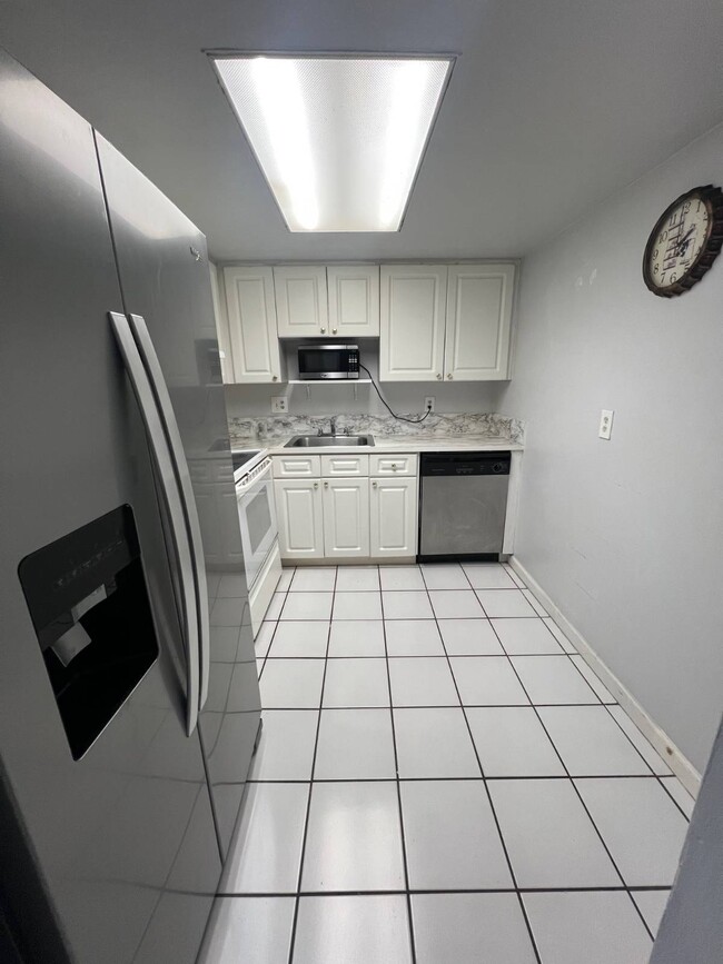 Building Photo - 8307 SW 142nd St