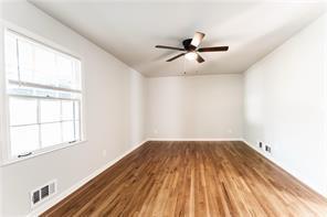 Building Photo - 3036 Crabapple Cir