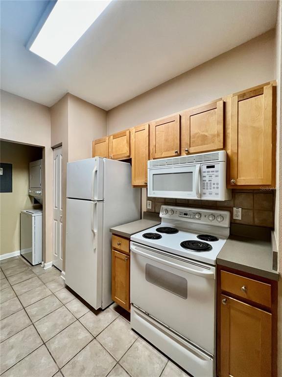 Building Photo - 4207 S Dale Mabry Hwy