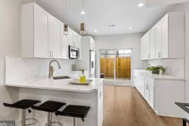 Building Photo - 2154 N Fairhill St