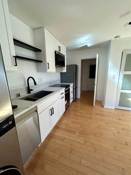 Building Photo - 17124 Horace St