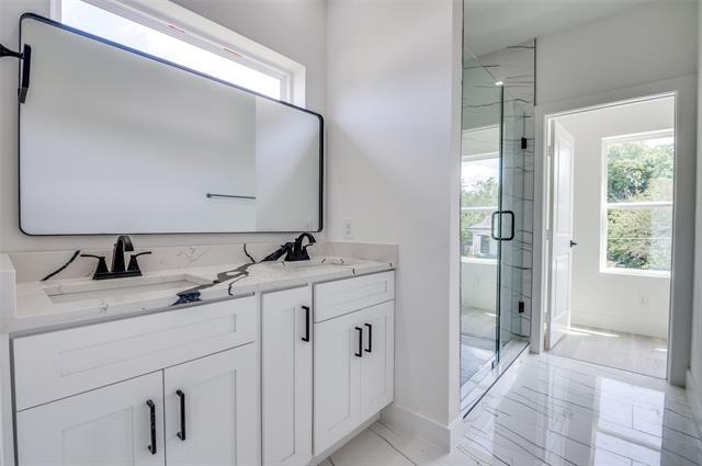 Building Photo - 3415 Wendelkin St