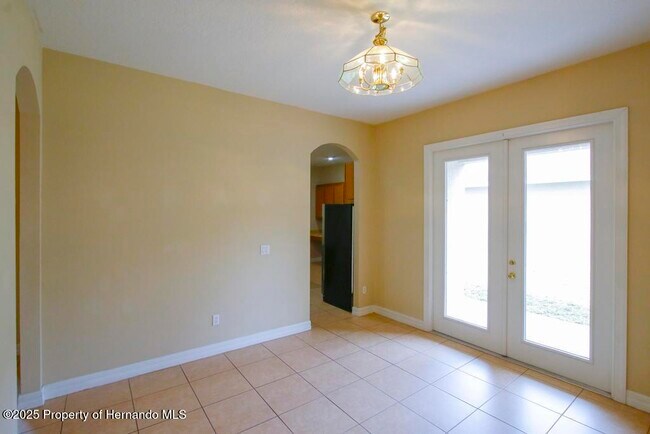 Building Photo - 4394 Edenrock Pl