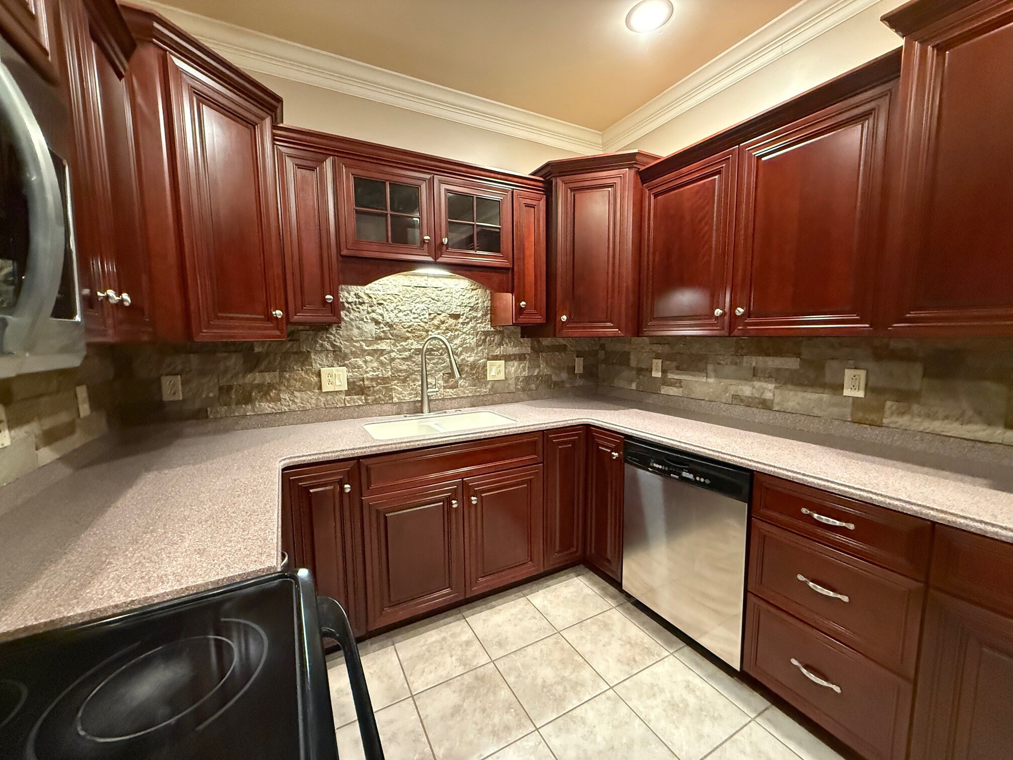 Building Photo - 111 Renee Ln