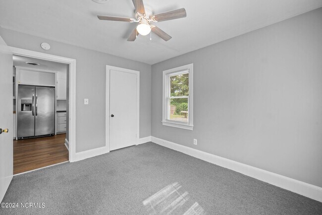 Building Photo - 1309 Willow St
