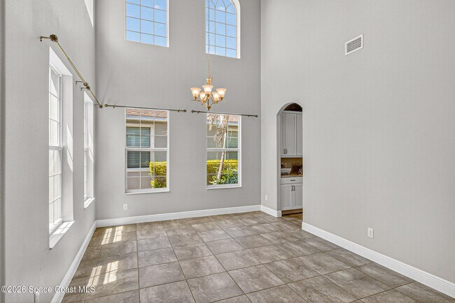 Building Photo - 8019 Marquette Dr