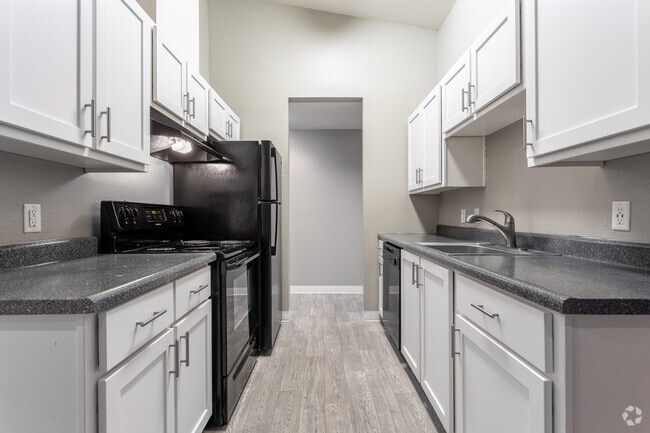 Interior Photo - Fieldstone
