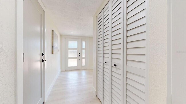 Building Photo - 6380 3rd Palm Point