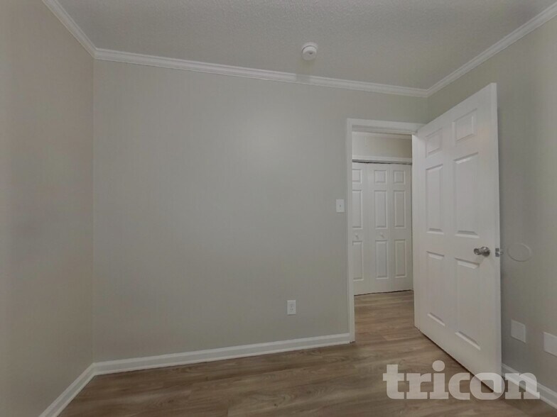 Building Photo - 10920 Faringford Ct
