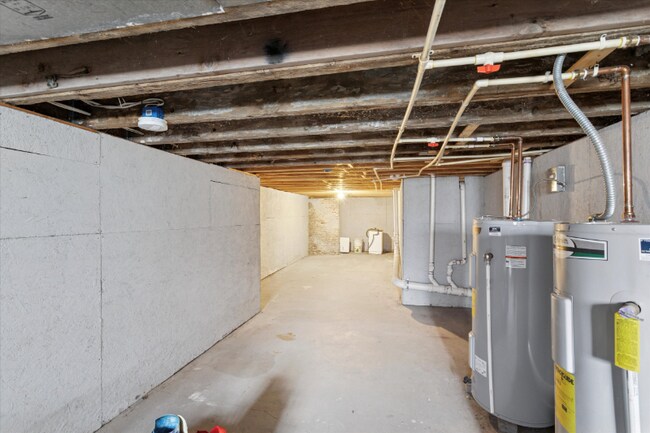 Building Photo - 2120 N 8th St
