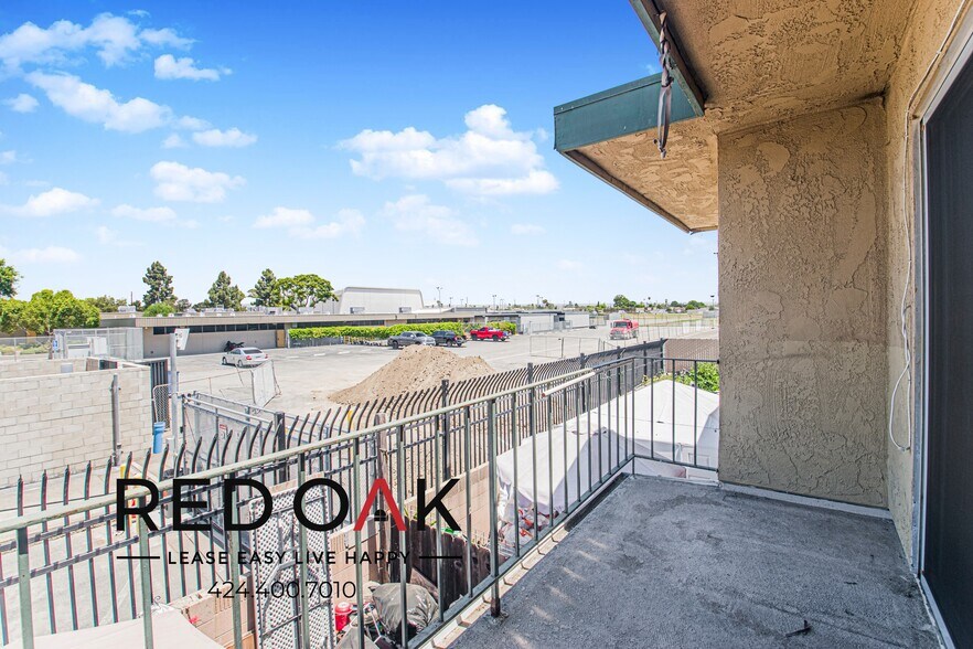 Building Photo - 2515 W Winston Rd