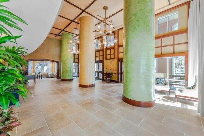 Building Photo - 2951 S Bayshore Dr