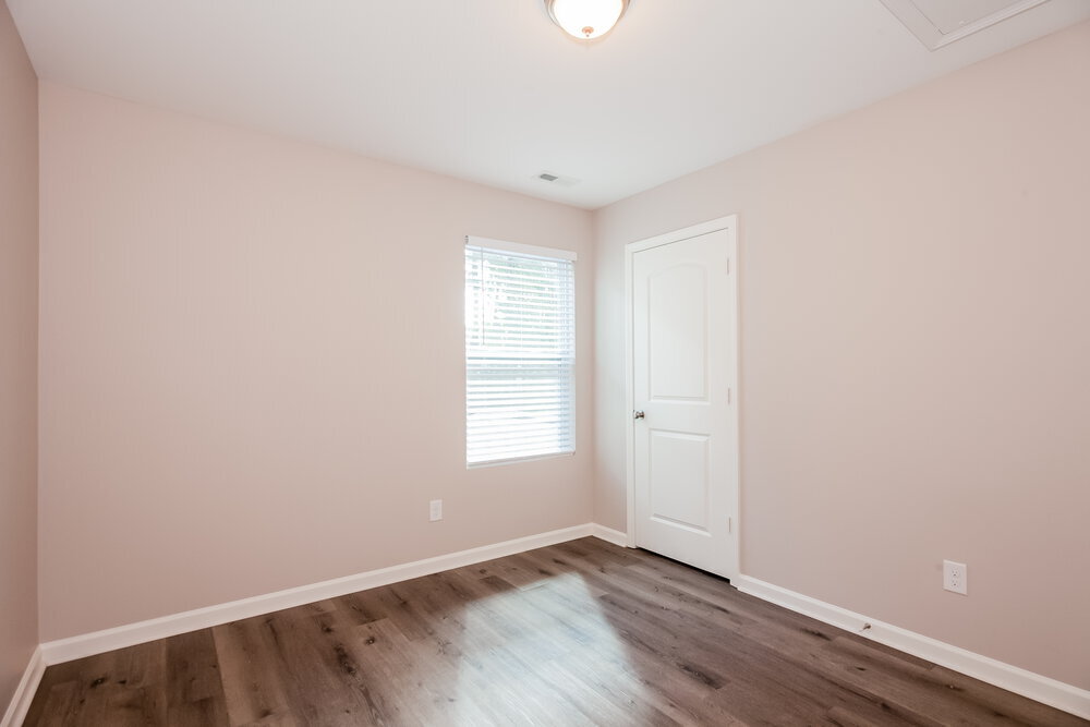 Building Photo - 6500 Bluegill Rd