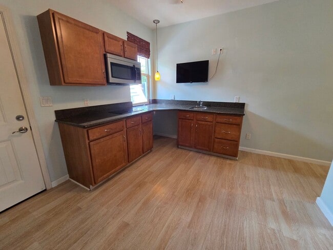 Building Photo - Ke Ali'i Ka  3/3 Bedrooms