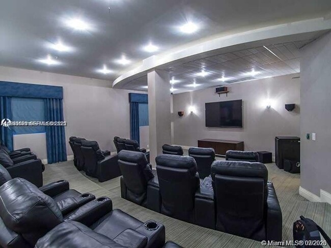 Building Photo - 3901 S Ocean Dr