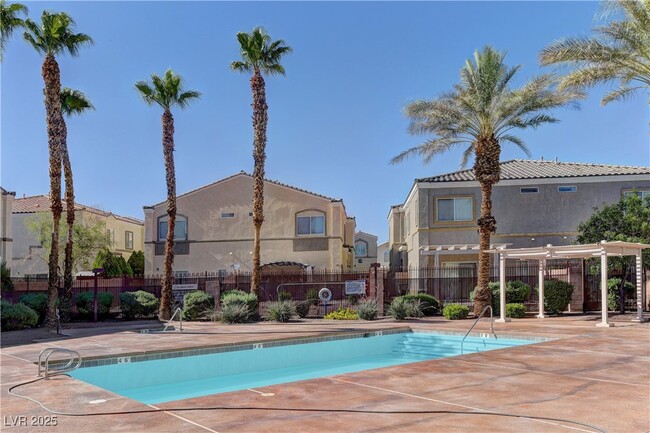 Building Photo - 6170 E Sahara Ave