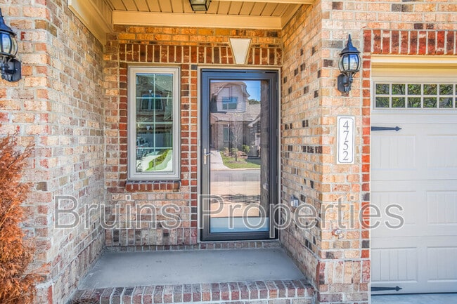 Building Photo - 4752 Willowstone Dr