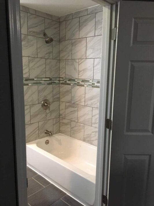 Building Photo - 212 S Albert Ave