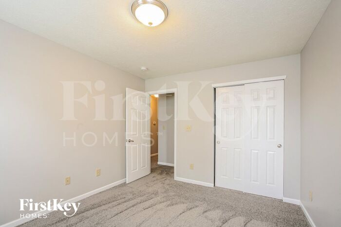 Building Photo - 13815 Zion Ct