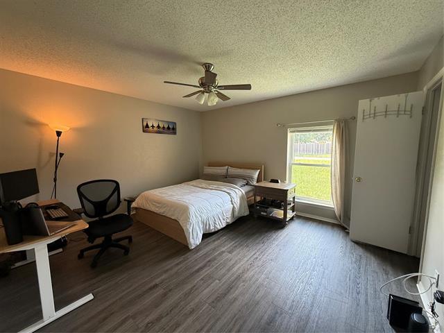 Building Photo - 1040 Meadowview Dr