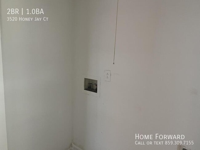 Building Photo - 3520 Honey Jay Ct