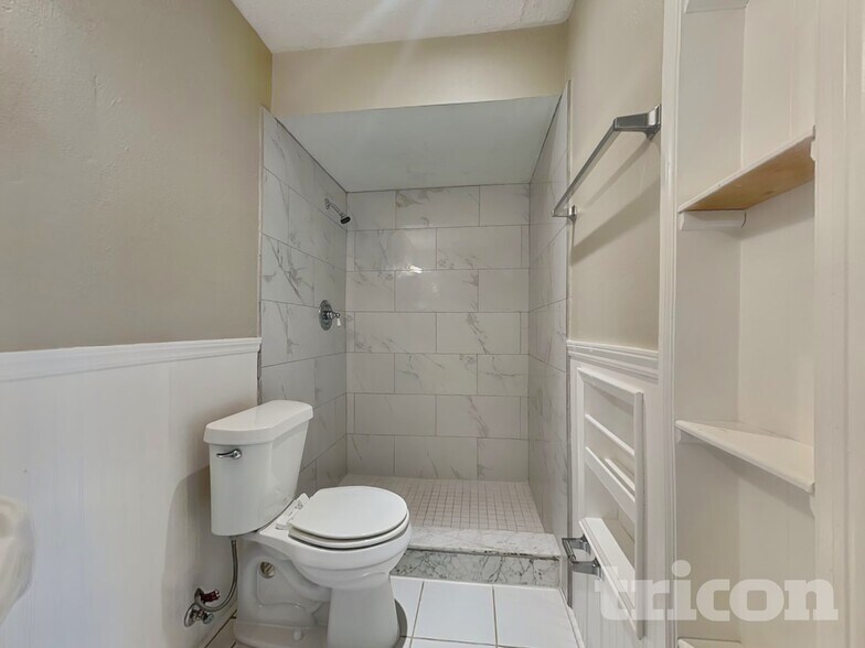 Building Photo - 3106 King Phillip Way