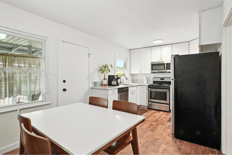 Building Photo - 2656 Kevin Rd