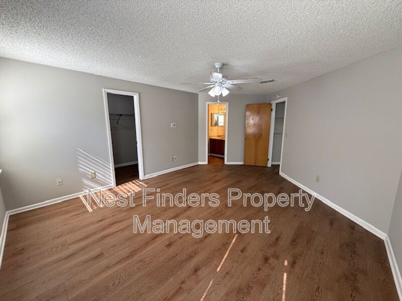 Building Photo - 11290 Southbury Pl