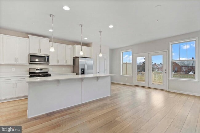Building Photo - 1725 Evansberry Dr
