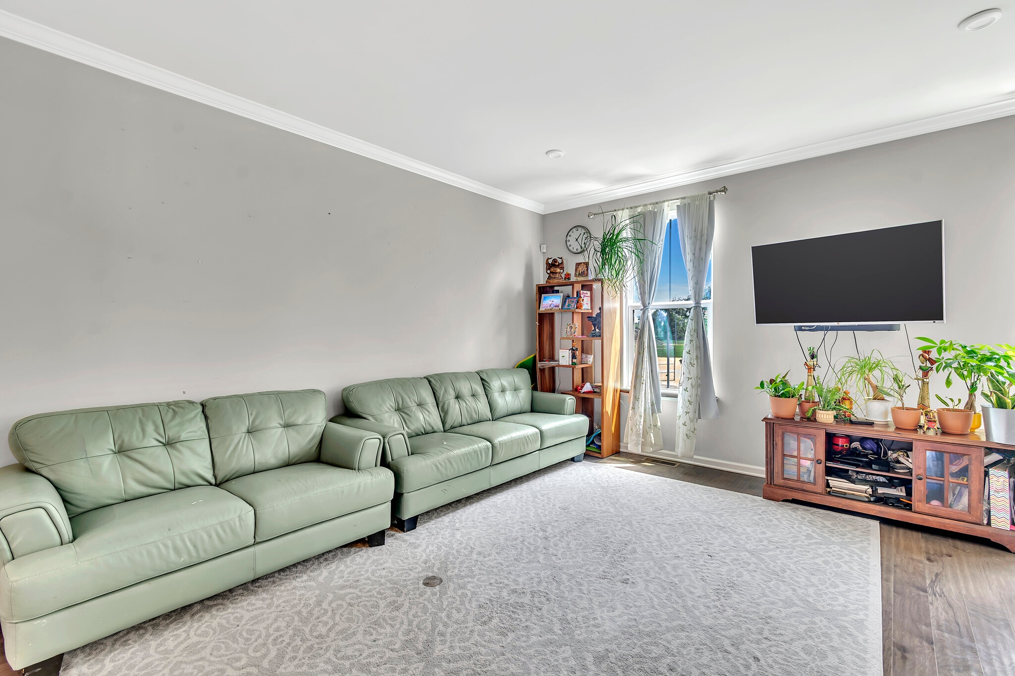 Building Photo - 605 Bayside Ct