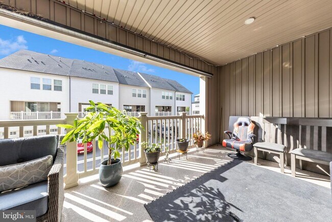 Building Photo - 6110 Stonecat Ct