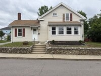 Building Photo - 9 Battey St