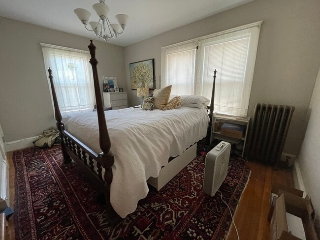 Building Photo - 62 Newport St