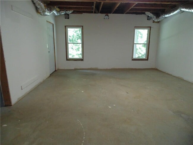 Building Photo - 3895 Deauville Way