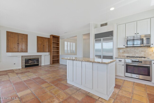 Building Photo - 3146 Foxtail Ct