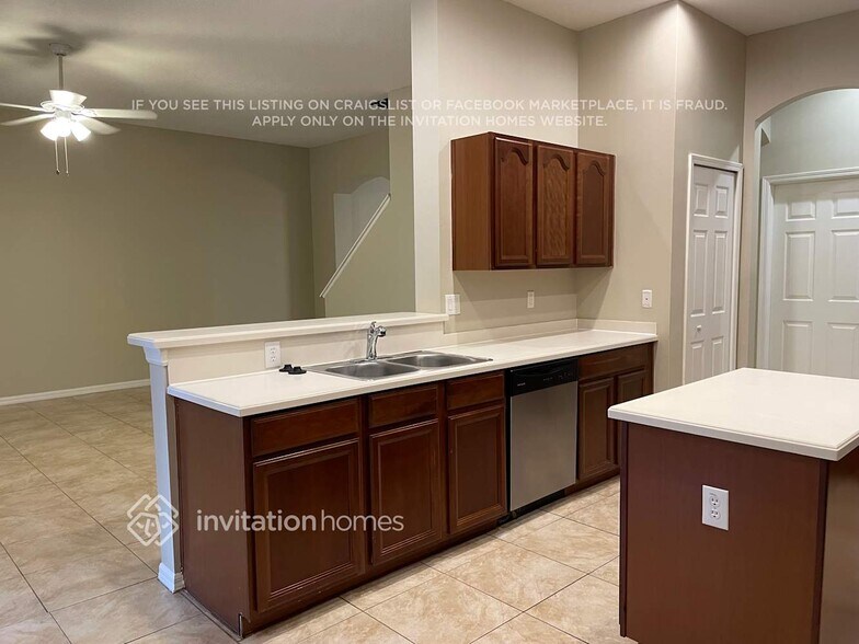 Building Photo - 23331 Key Largo Loop