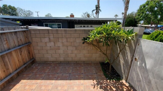 Building Photo - 806 W Bagnall St