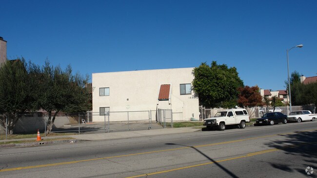 Building Photo - 14405 Terra Bella St