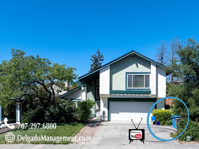 Building Photo - 332 Robles Way