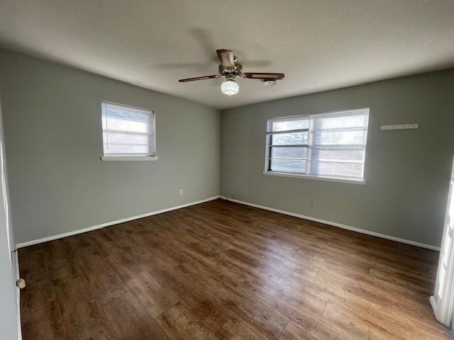 Building Photo - 913 S 10th St