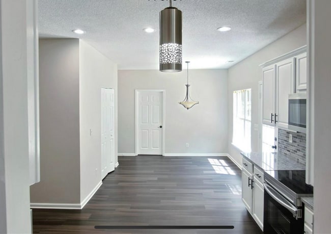 Building Photo - 3225 Blackwood Ln