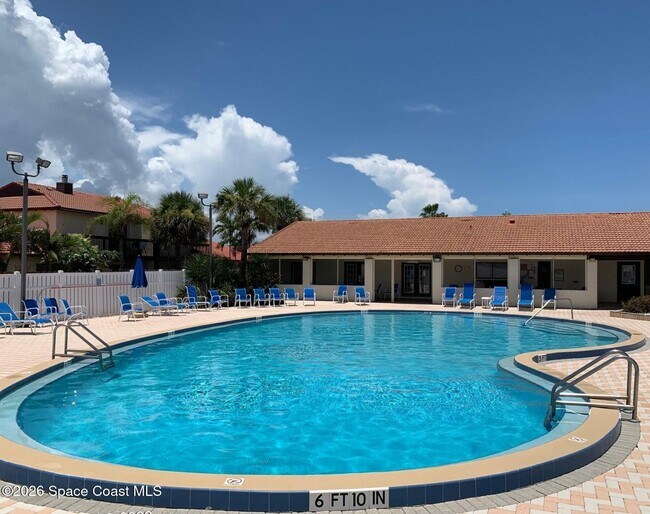 Building Photo - 3291 River Villa Way