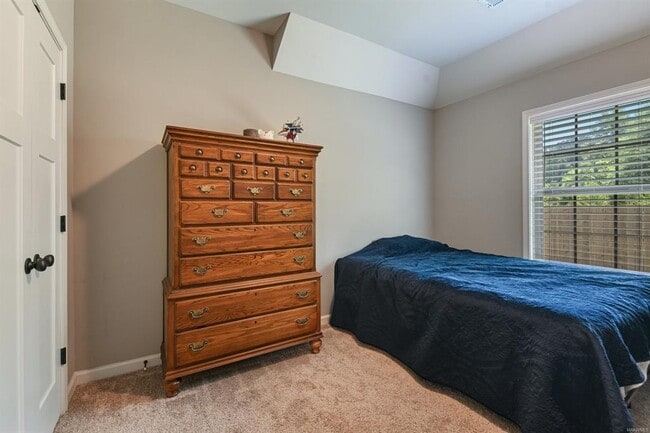 Building Photo - 905 Overture Dr