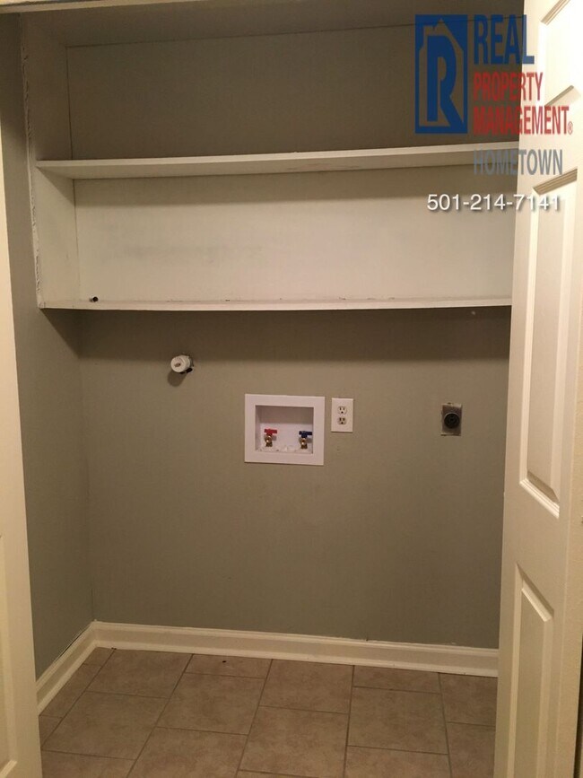 Building Photo - 2309 Ridge Park Dr