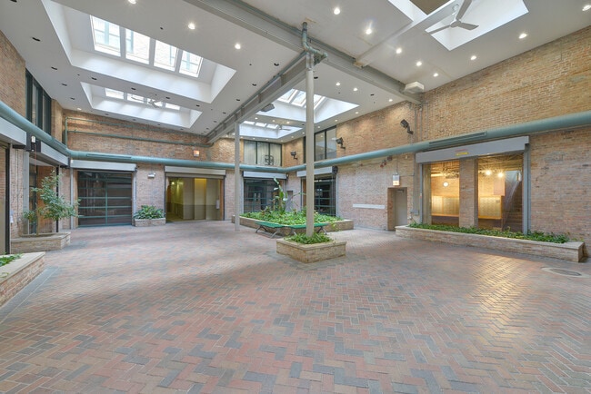 Building Photo - 1727 S Indiana Ave