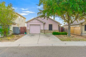 Building Photo - 14119 Fawn Dr