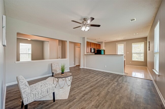 Building Photo - 26123 Parkman Grove Dr