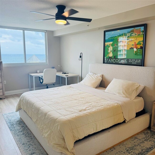 Building Photo - 2011 N Ocean Blvd